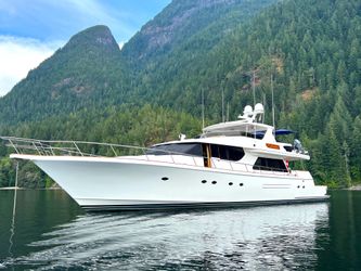 90' West Bay 2007 Yacht For Sale